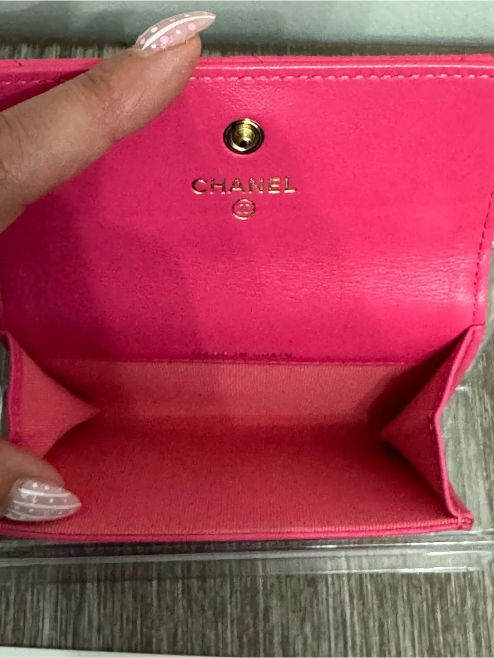 CHANEL 19 Quilted Chain-Logo Wallet cardholder